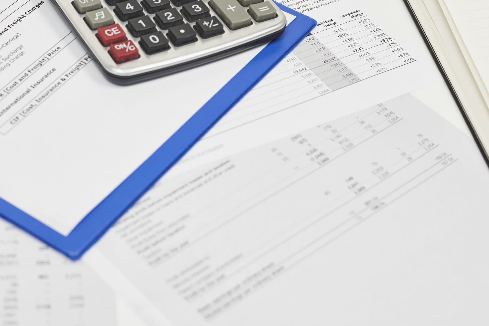 Openbaarheid van bestuur, de motivering van een gunning en de vertrouwelijkheid van een offerte